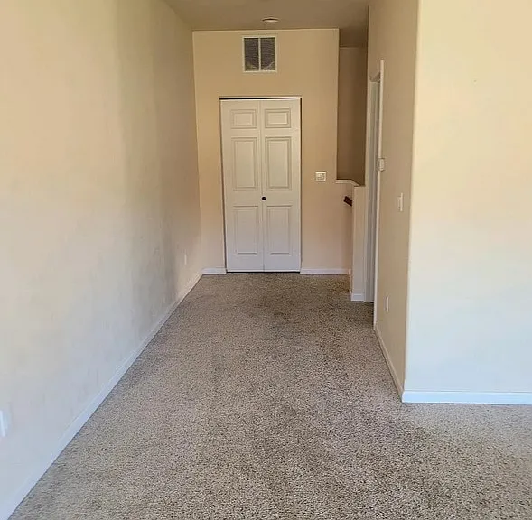 108 Castle Ridge Dr #1 — Photo 6