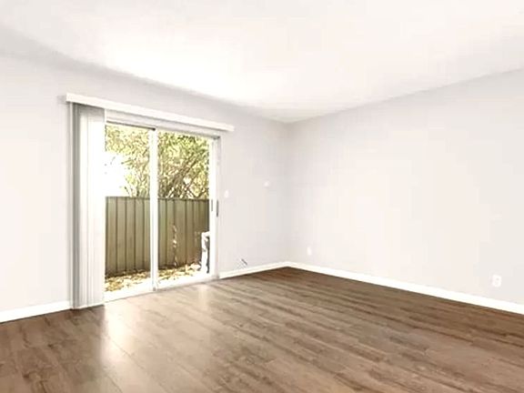 2nd image of 3501 Lafayette St #17