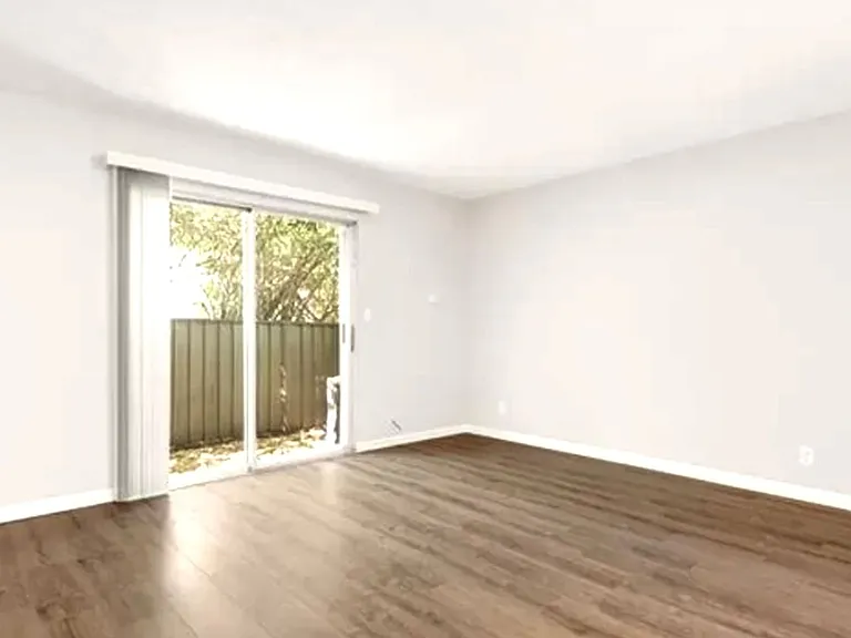 3501 Lafayette St — Photo 2
