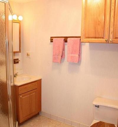 5th image of 986 Harwood Dr