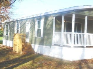 4 Brookside Mnr, Goshen, IN 46526