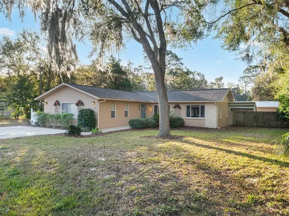 10620 Fawn Dr, New Port Richey, FL 34654