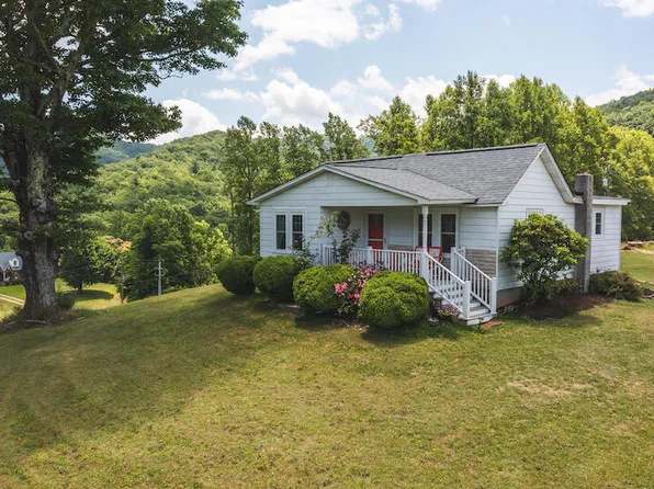 2598 Lone Ivy Rd, Stuart, VA 24171