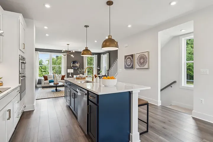 4 bed, 3.5 bath, 1963 sqft, $2,750 — Photo 1