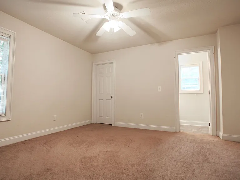 807 W Longleaf Dr #85 — Photo 15