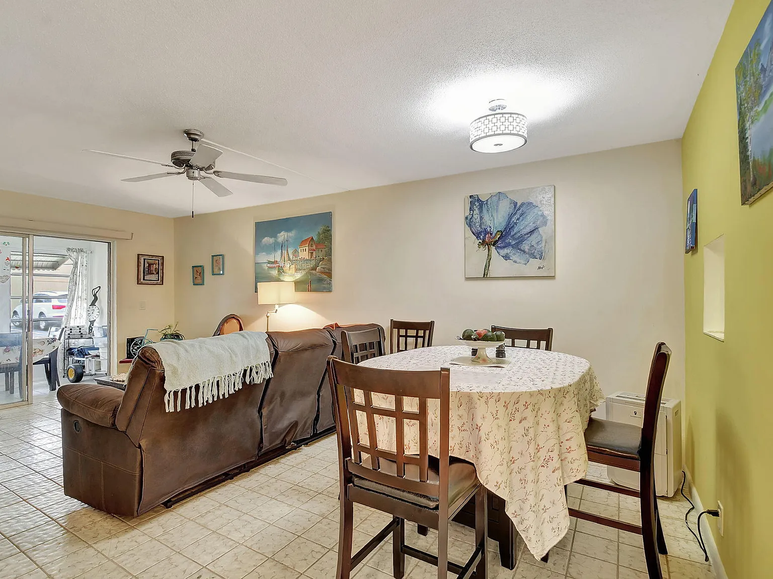 2 bed, 2.0 bath, 870 sqft, $1,500 — Photo 4