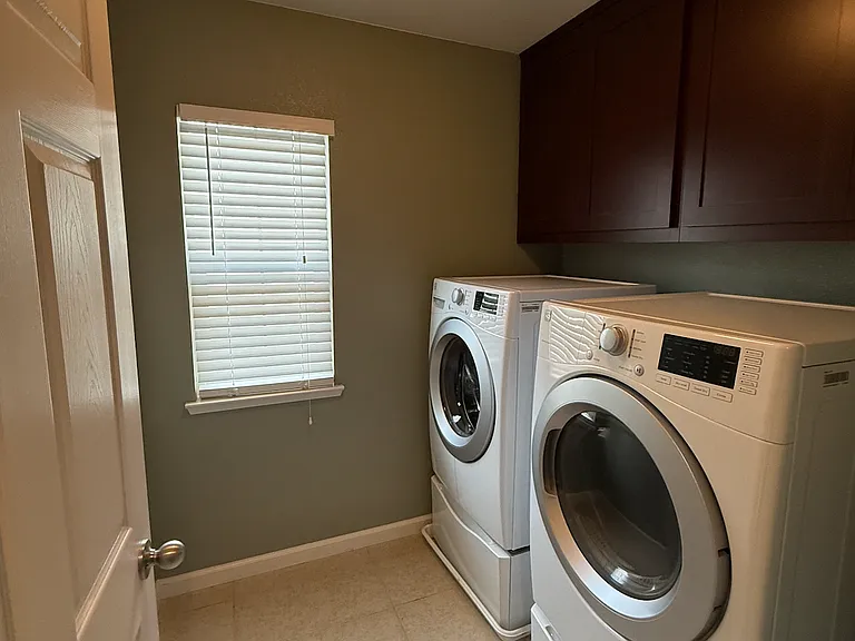 2701 Gramercy Cir — Photo 10
