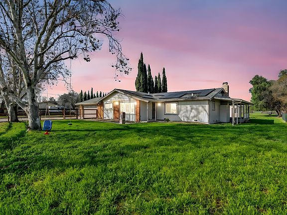 2nd image of 1660 Sunset Rd