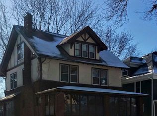 1998 Laurel Ave, Saint Paul, MN 55104