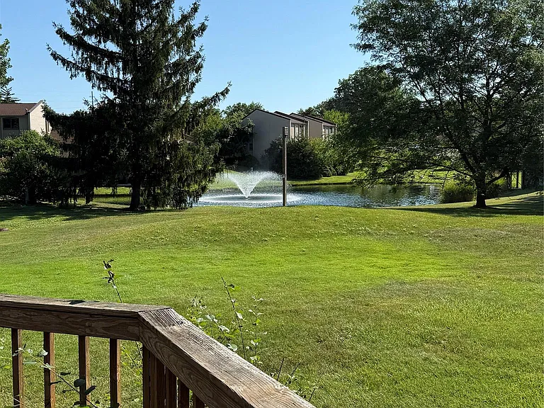 3028 Moon Lake Dr — Photo 38