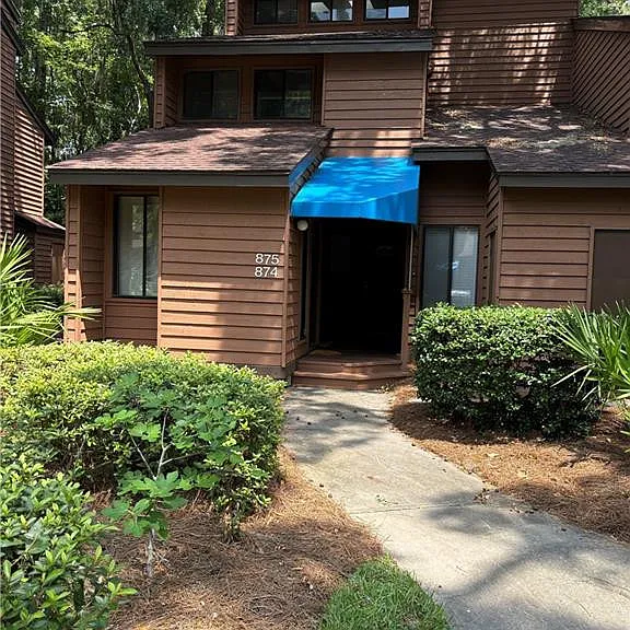 874 Wimbledon Dr — Photo 1