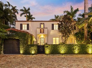 5711 N Bay Rd, Miami Beach, FL 33140