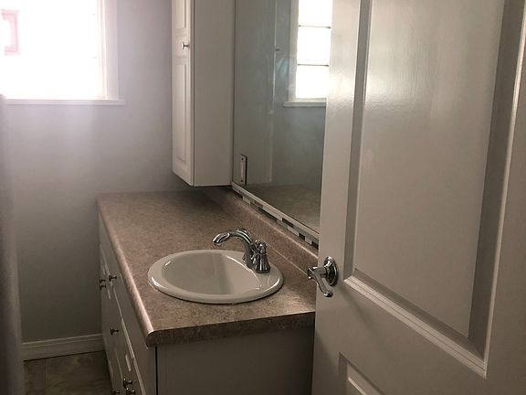 3rd image of 10220 W 93rd Ave
