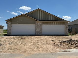 12827/12829 E Blake St, Wichita, KS 67218