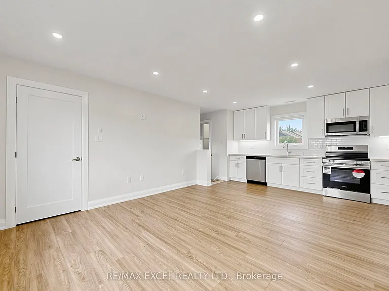 6 Lappe Ave — Photo 10