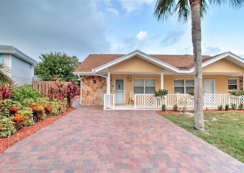 1st image of 920 Tropic Dr #922