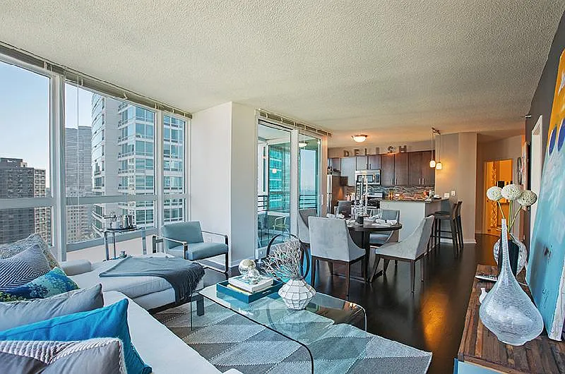 3 bed, 3.0 bath, $7,375 — Photo 2