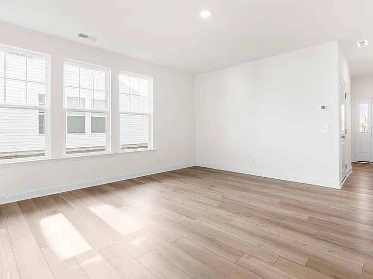 164 Hyacinth Ln — Photo 6