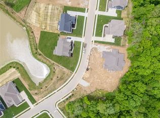 11035 Portage Woods Dr, Fortville, IN 46040