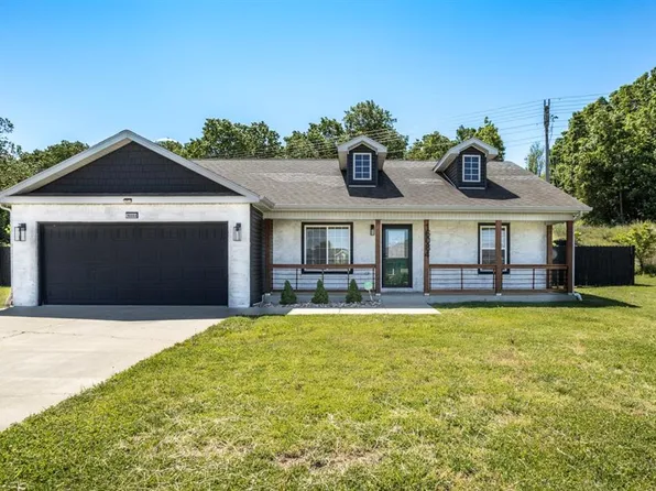 16084 Heavens Gate Ln, Saint Robert, MO 65584