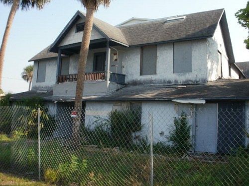 1st image of 106 N Railroad St