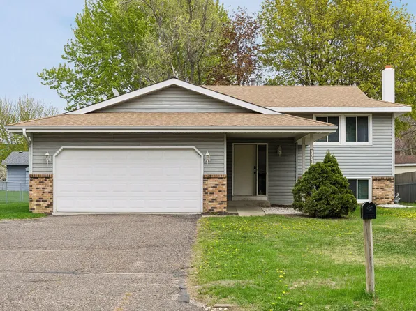 7516 Louisiana Ave N, Brooklyn Park, MN 55428