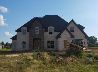 1885 Daffodil St, Southaven, MS 38672