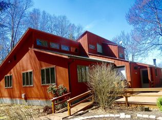 108 Dunham Ave, Eagles Mere, PA 17731