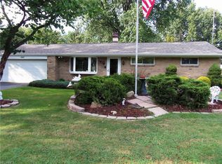 1587 Bruce Rd, Macedonia, OH 44056