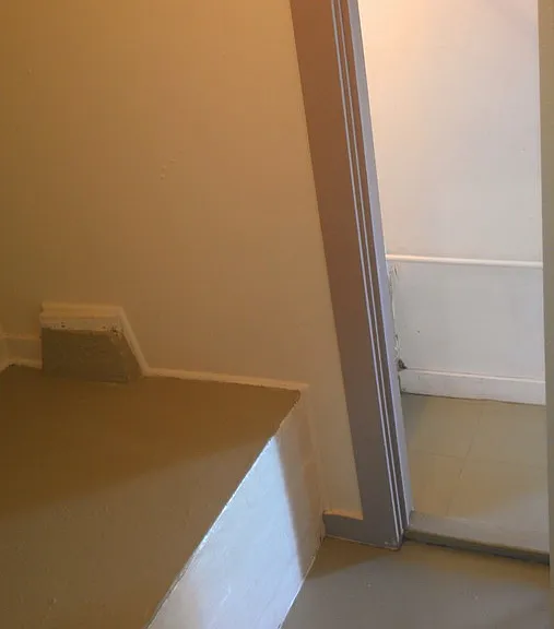 2nd bedroom entrance