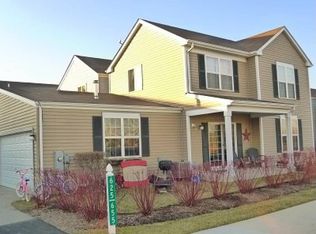 639 Serendipity Dr, Aurora, IL 60504