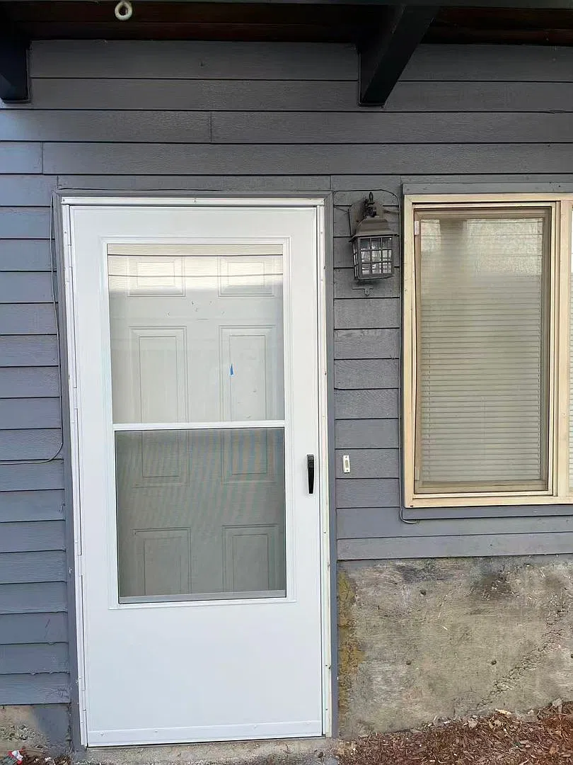 Cedar Crest Apartments — Photo 3