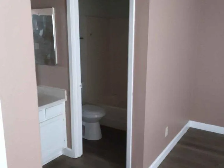 3121 E Cicero St #202 — Photo 7