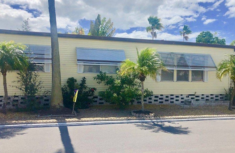 1st image of 1375 Pasadena Ave S #308