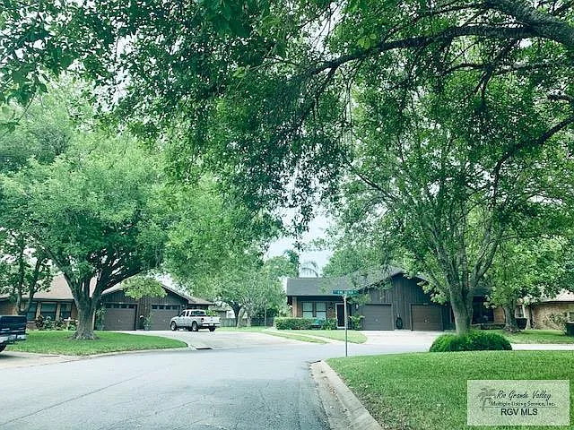 6206 NW King Arthur Dr #3 — Photo 32