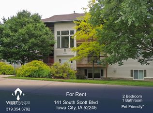 141 S Scott Blvd, Iowa City, IA 52245