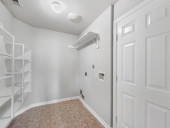 5th image of 14743 Emerald Cypress Ln