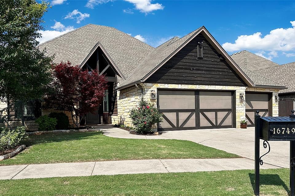 1st image of 16749 Little Leaf Ct