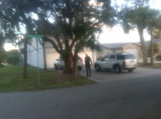 5258 Miller Bayou Dr, Port Richey, FL 34668