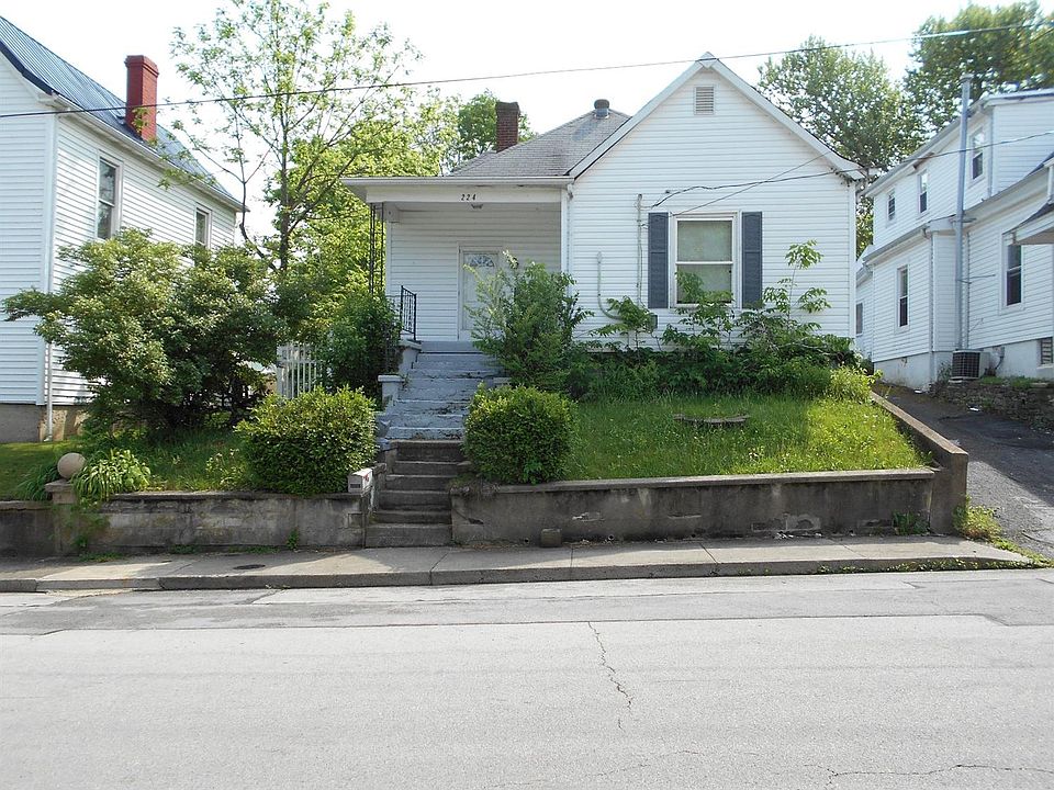 1st image of 224 Parrish Ave