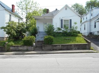 224 Parrish Ave, Paris, KY 40361