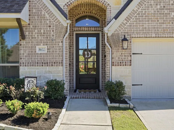 8602 Burdekin Rd, Magnolia, TX 77354