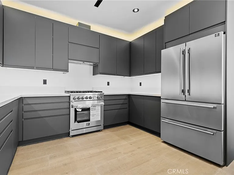 536 Hampton Rd — Photo 22