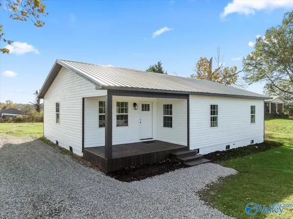 132 Summit Rd, Baileyton, AL 35019