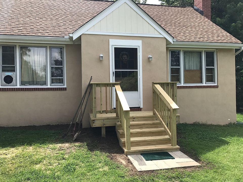 1st image of 7746 Woodlawn Ave