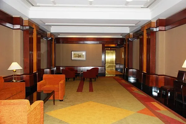 Sold by Corcoran | media 25