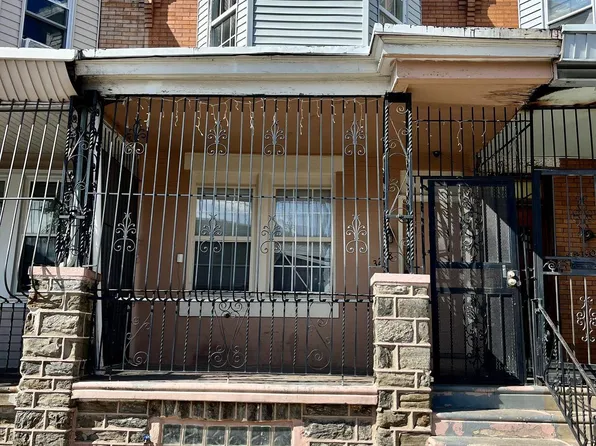3248 F St, Philadelphia, PA 19134