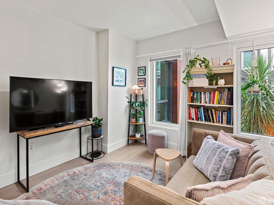 1st image of 950 Tennessee St #217