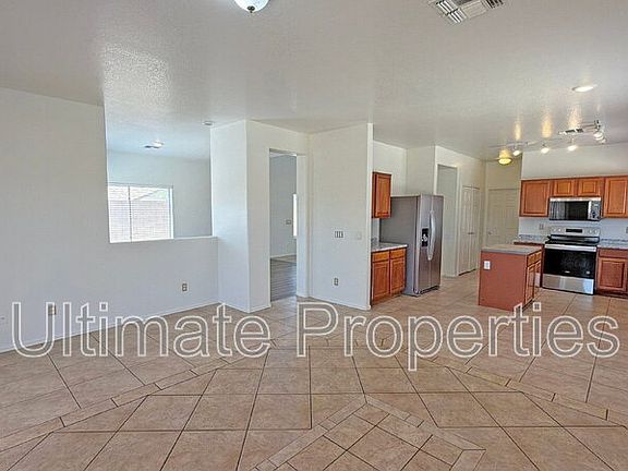 5th image of 6431 W Whyman Ave