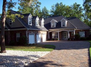 33 Ridge Lake Dr, Manning, SC 29102